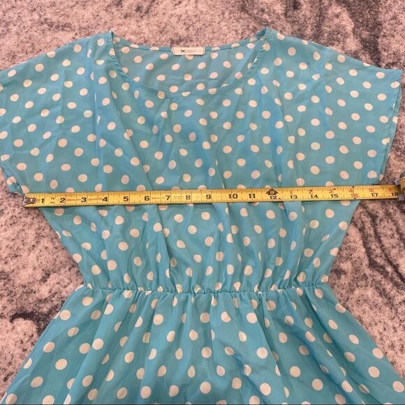 Everly Small High Low Short Sleeve Light Blue & White Polka Dot Dress Spring - Picture 4 of 7